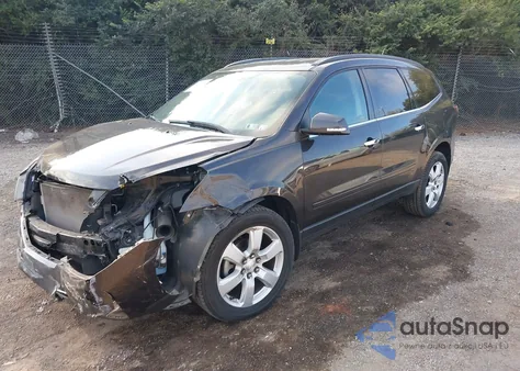 2017 Chevrolet Traverse Lt z USA, uszkodzony, nr VIN 1GNKVGKD4HJ333091